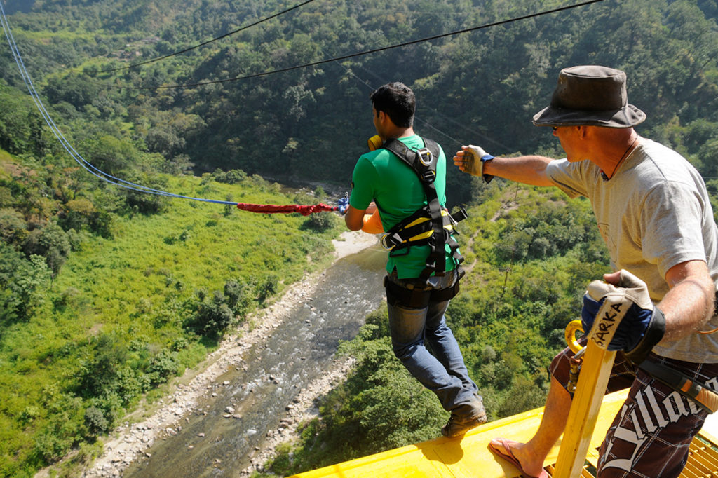 Giant Swing: Try the Secure Giant Swing in Rishikesh