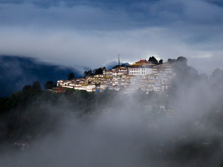 Explore the Beauty of Tawang City