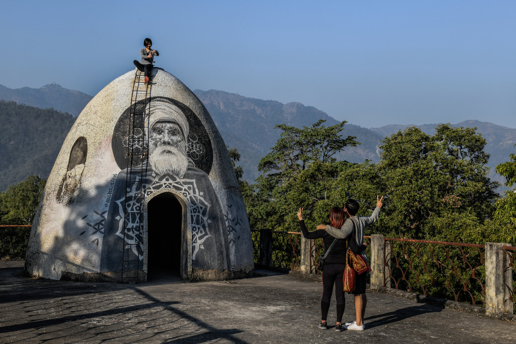  Rishikesh: Spiritual Gateway to the Garhwal Himalayas