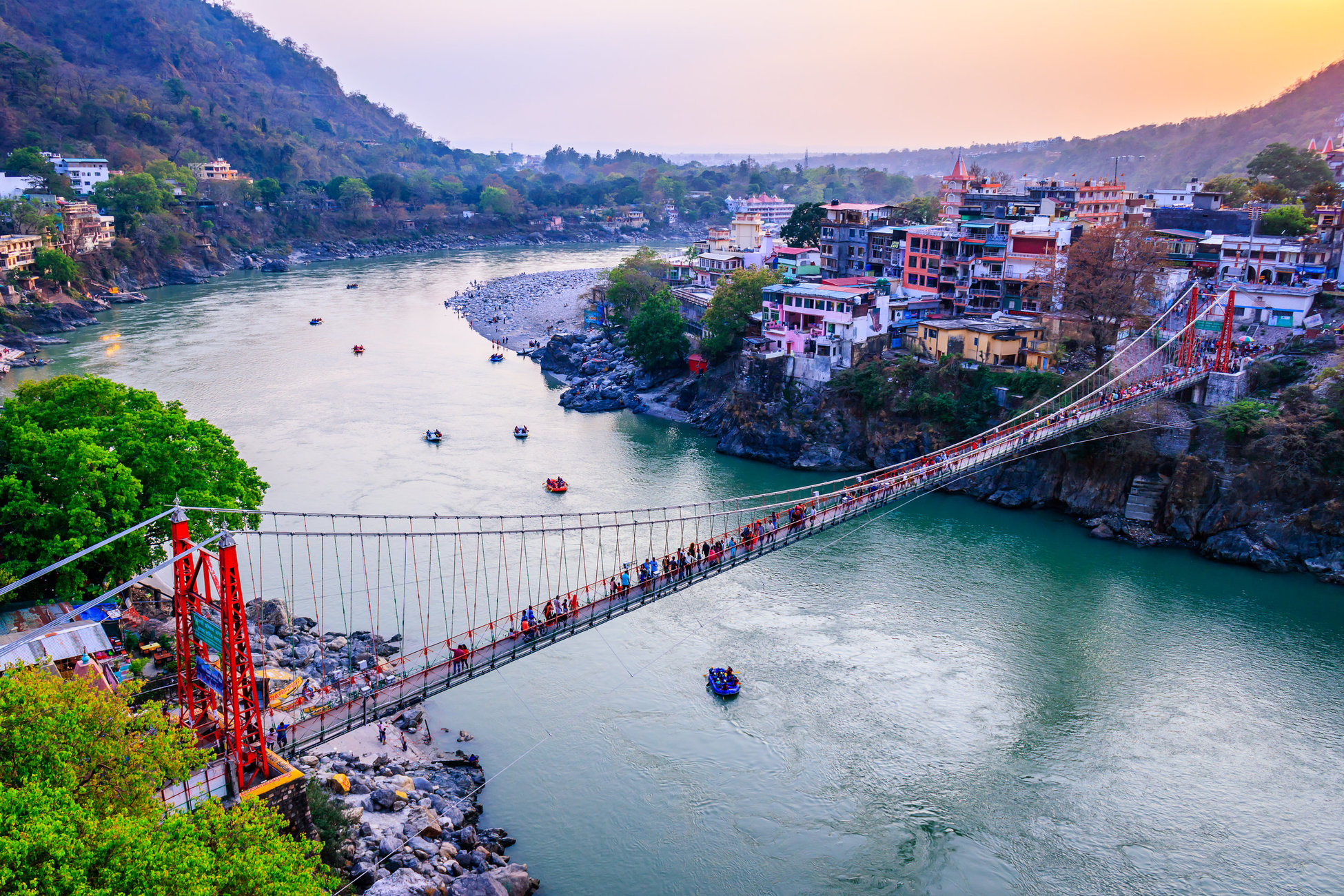  Rishikesh: Spiritual Gateway to the Garhwal Himalayas