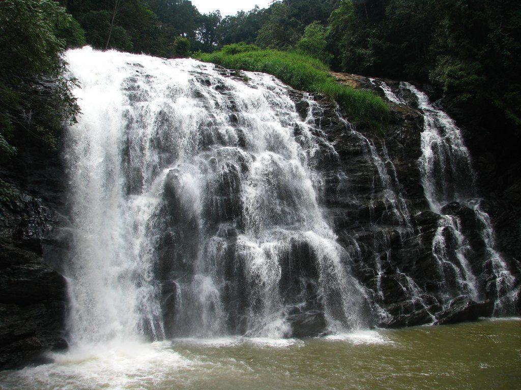  Explore the famous places in Coorg