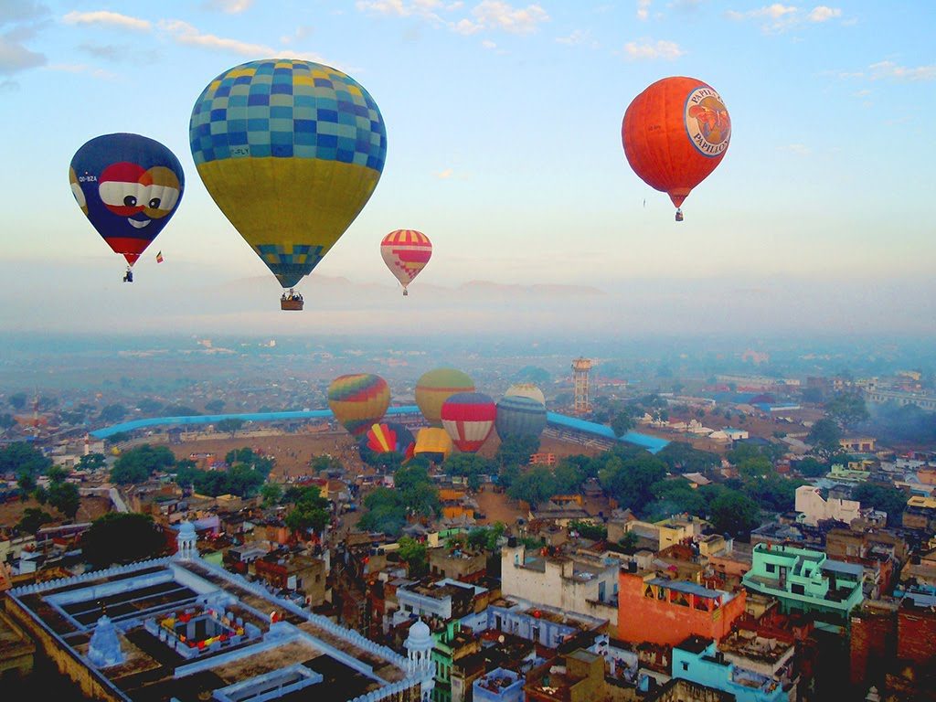 Hot air balloon ride in Jaipur.